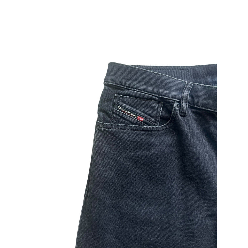 Diesel D-Fining Trouser Tapered Jeans
