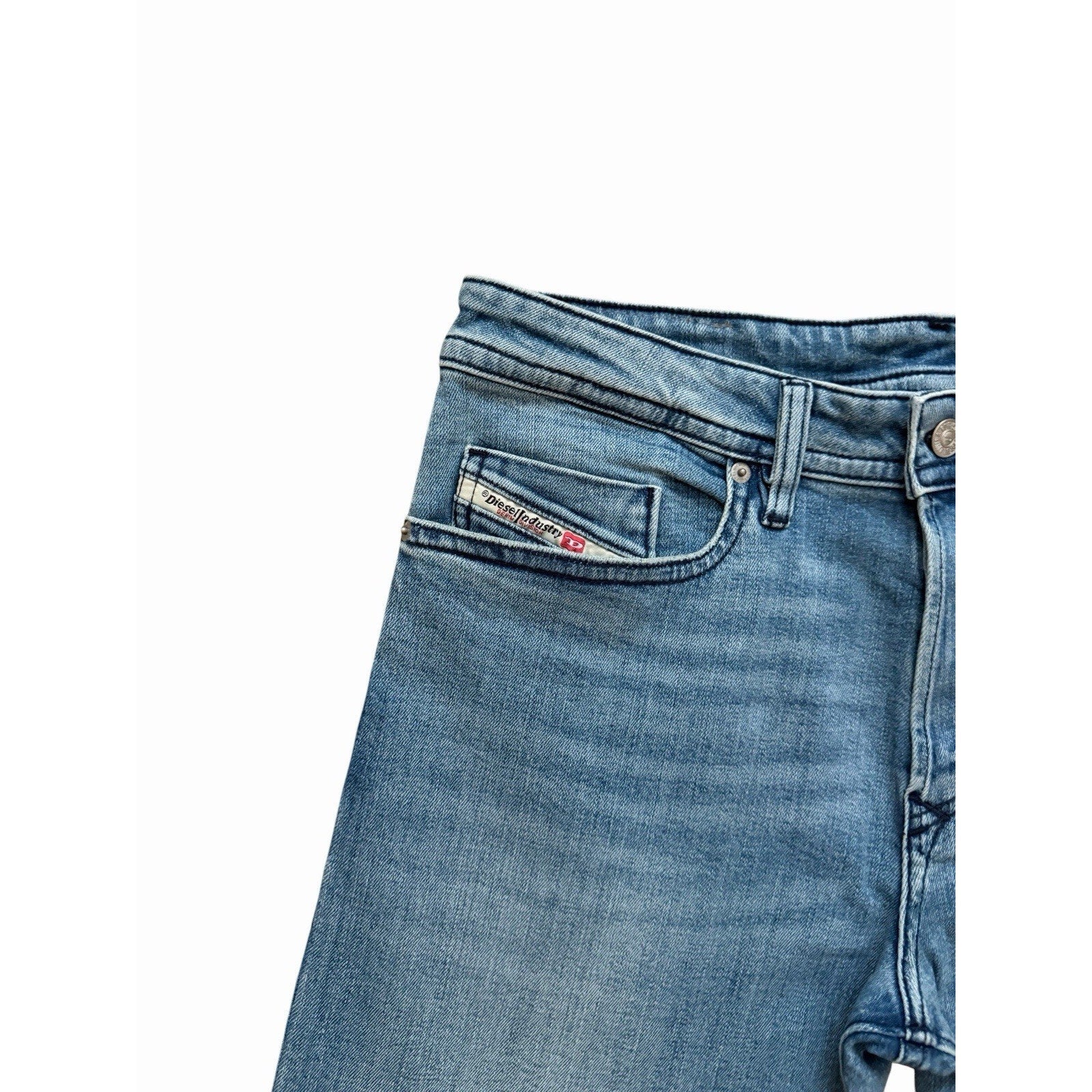 Diesel Buster RE022 Tapered Fit Jeans - Blue Wash