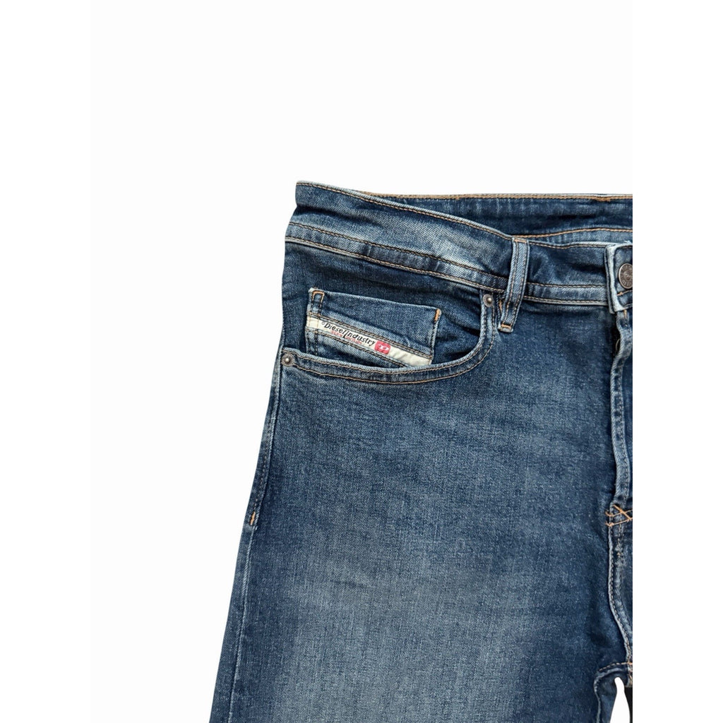 Diesel Buster RE062 Tapered Fit Jeans