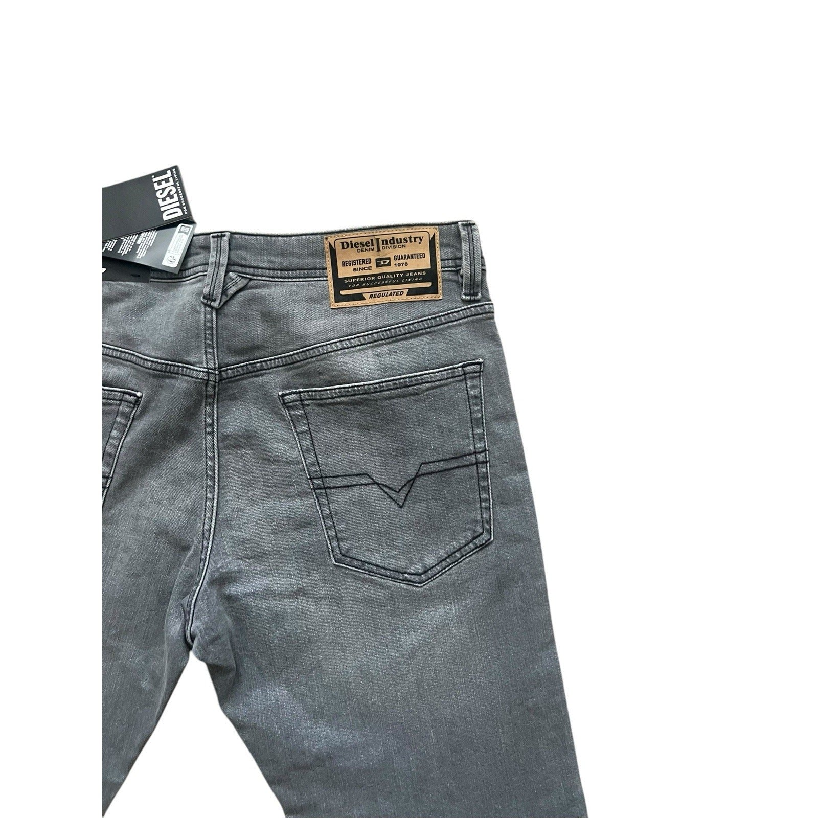Diesel Jeans Larkee Straight RB068