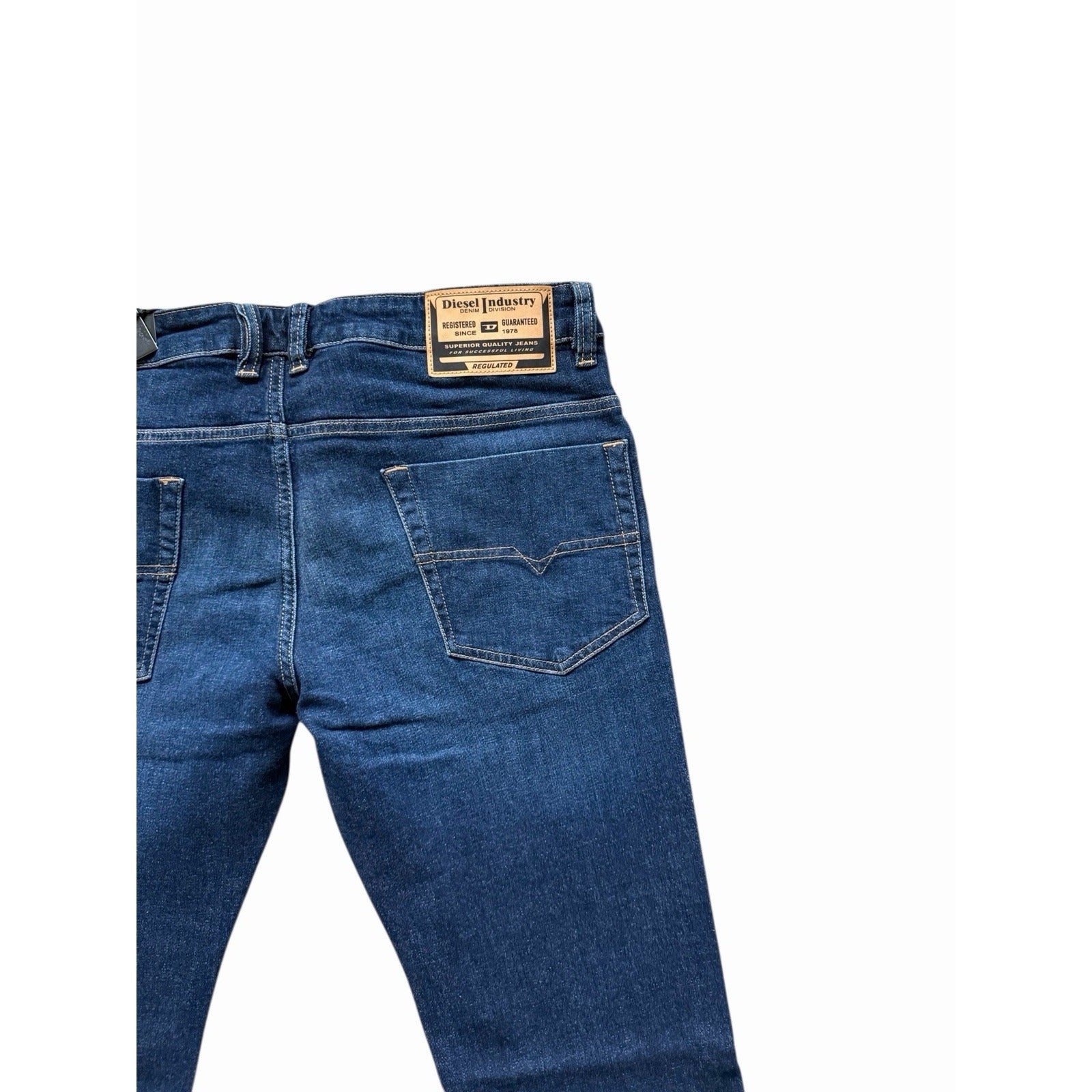 Diesel Safado Straight Jeans RE065